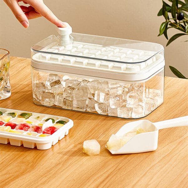 One-Button Ice Cube Maker with Lid - Image 4