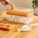 One-Button Ice Cube Maker with Lid